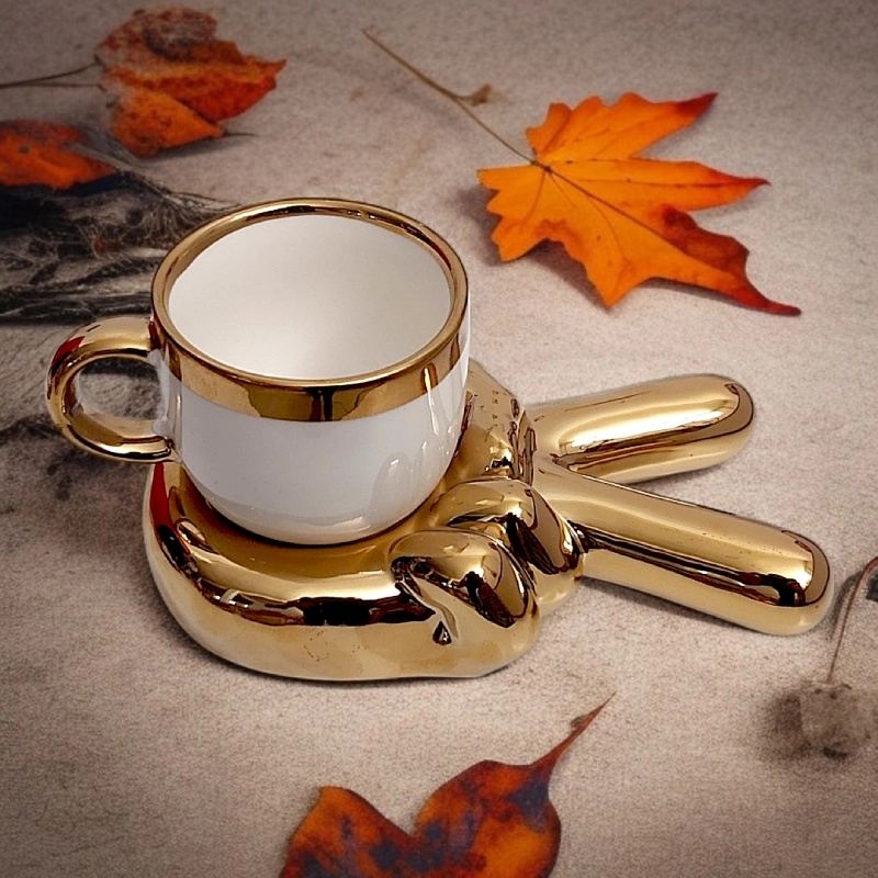 Service à Café de 6 tasse et sous tasse forme doit