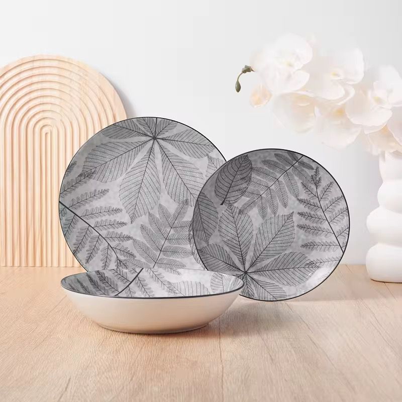 Service de Table 12 Pièces en Porcelaine – Motif Feuilles Gris