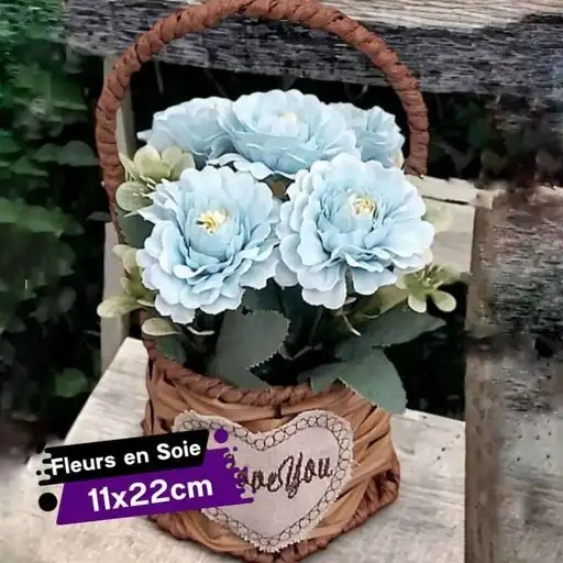 [SMK311-52GO] Panier Florale Artificiel  avec des Fleurs Bleu Ciel